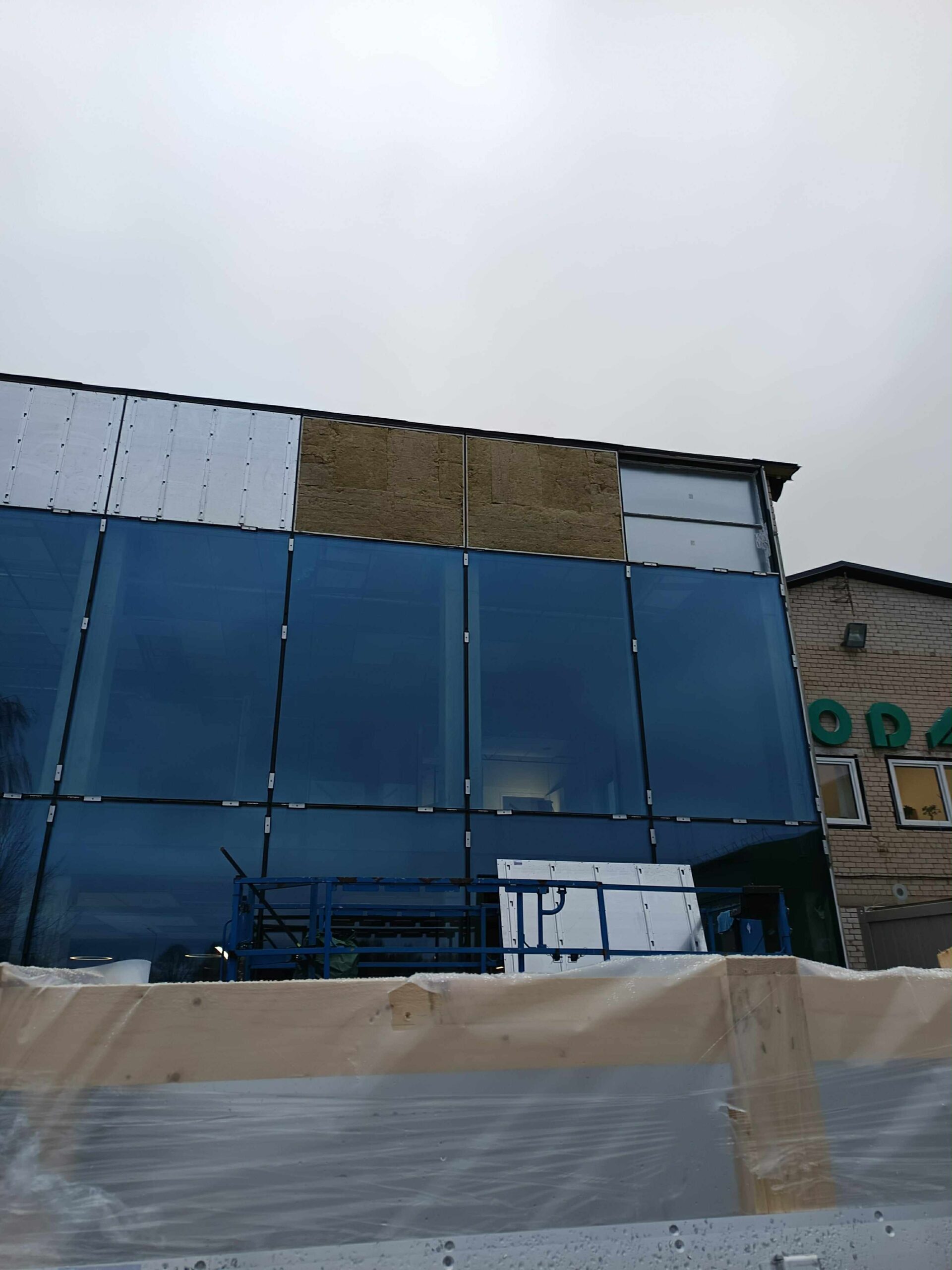 high profile glass for buildings fire resist